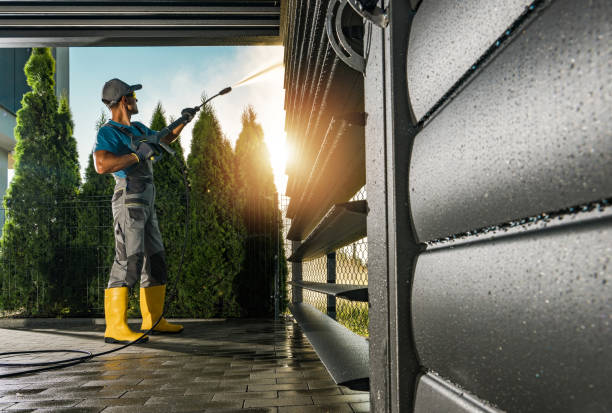 Best Pool Deck Cleaning  in Libby, MT